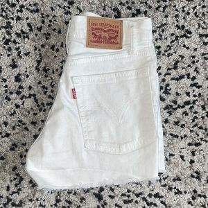 White Levi high rise shorts